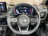 【ステアリングスイッチ】運転中、前方から目線をそらすことなく、オーディオ等の操作が可能な便利機能!安心&快適なドライブを演出してくれます♪