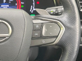 【レーダークルーズコントロール】高速道路での長距離走行が楽に!!自動で速度を保つクルーズコントロールが、衝突軽減システムと連携し、前方の車両を感知して車間を保つように速度調節してくれます!!