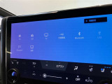 ディスプレイオーディオを装備。スマホとクルマをつなぐことで、これまでのナビに加えて、いろんなサービスが楽しめます。