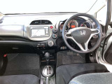 見通しのよいすっきりとした視界で、誰でも運転しやすいです。運転のしやすさは疲れにくさにも繋がりますよ♪