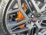 【ブレンボ製キャリパー】ハイパワー車両には強力なブレーキが必須!世界のスーパーカーにも採用されるイタリアの高級メーカー「ブレンボ」を装着!色鮮やかなキャリパーがスポーティな印象を引き立てます♪