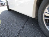 茨城県以外でのナンバー登録を希望されるお客様は、通常登録費用のほかに別途49,500円かかります。予めご了承くださいませ。