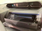 納車前にはプロのメカニックが点検、整備を行いますので安心してお乗り頂けます!!