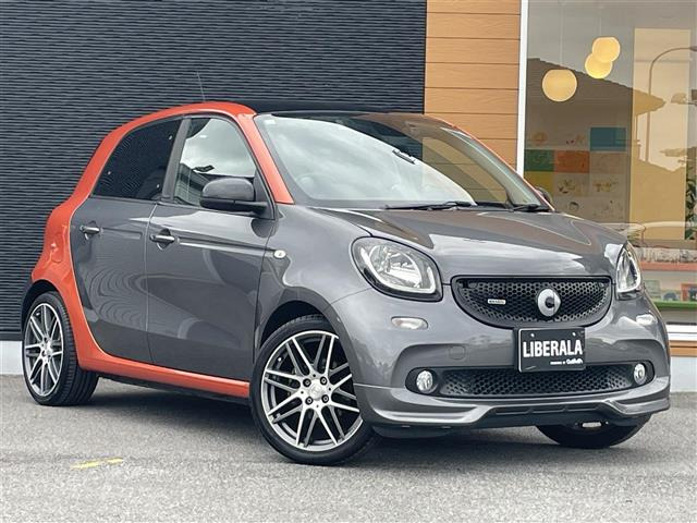 スマートフォーフォー BRABUS エクスクルーシブ 本革シート サンルーフ