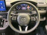 【純正革巻きステアリング】上質な革を使用することで、手にしっかり馴染みとても運転しやすいハンドルです♪