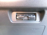 ETC車載器が付いています。ここも、あそこも、、最近はスマートインターチェンジも増えてきましたよね!最初から付いているので、お買い得^^
