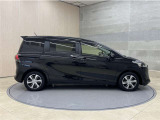 「中古車ハイブリッド保証」付き。ハイブリット機構を無償で保証します。保証期間は初度登録年月から10年目まで、または3年間の長い方。但し累計走行距離が20万km以内。