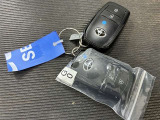キーを取り出さずにドアを施錠&解錠。クルマの始動も可能です。