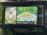 【パノラマモニター】専用のカメラにより、上から見下ろしたような視点で360度クルマの周囲を確認することができます☆死角部分も確認しやすく、狭い場所での切り返しや駐車もスムーズに行えます。