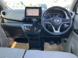 納車から1ヶ月を目安に無料点検を受けていただけます。(最寄りの日産のお店でも可能です)