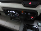 お車の状態は内外装共にとても綺麗な状態を保っておりますので私共でも自信を持ってお薦め出来る1台です!!同年式のお車と比べますと、大事にお乗りだった事を実感して頂けるはずです♪