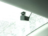 万が一の時に録画をして、映像として残しておける、2カメラドライブレコーダーを装備しています。