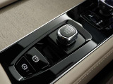 ボルボ・カー天白に在庫がございます。お問合せは052-808-0070まで☆