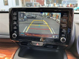 バックガイドモニターで、後方を確認しながら安心して駐車することができます。運転初心者も熟練者も必須の機能ですよ!