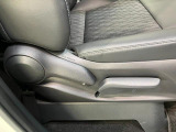 延長保証につきましてはお求めいただく車両によって保証料が異なりますので、当店スタッフまでお気軽にお問い合わせくださいませ。
