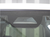 ◆Honda SENSING◆ カメラ等装置で精度の高い検知能力を発揮、安全運転を支援します。