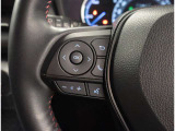 ハンドルから手を放さずに操作出来ますので、安全運転にもつながりますね