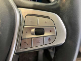 ステアリングでオーディオ操作も行えますのでドライブに集中できます。お車詳細や展示状況はフリーダイヤル(0078-6002-498412)またはBPS城東鶴見06-6933-6600迄お気軽にお問合せ下さい。