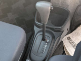 大切な愛車だからこそ、信頼できるプロにお任せ!車検・整備・板金まで自社指定工場でトータルサポートするから、購入後も末永く安心。あなたに寄り添う親身な対応で、カーライフをお守りいたします。