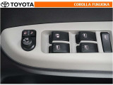電動格納ミラーは、スイッチで簡単操作!狭いスペースでの取り回しや駐車時に大変重宝します。