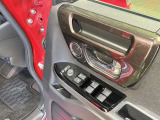 ☆納車前には撥水コーティングで外装のツヤとクリアを復活させます!!納車後の、お手入れも楽にして頂けます!!(パックによります)