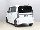 【コーティング/ガードコスメSP】好評のコーティング施工で愛車のボディをケアしませんか?紫外線や酸性雨等の劣化によって塗装面の光沢の消失や塗装の剥離を防ぎます!
