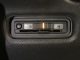 【ETC車載器】もはや必須アイテムのETCを搭載!高速道路のご利用時にとても便利!わずらわしい料金所での現金支払いが不要となりスムーズに通過できます♪