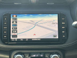日産純正9インチメモリーナビ(MM321D-L)装備、NissanConnectサービス対応、オペレーター通話や音声対話検索、スマホアプリと連動などに対応した高機能ナビ。
