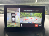 【360&deg;ビューモニター】専用のカメラにより、上から見下ろしたような視点で360度クルマの周囲を確認することができます☆死角部分も確認しやすく、狭い場所での切り返しや駐車もスムーズに行えます。