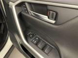 運転席から操作可能なパワーウィンドウ!