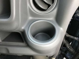 運転席ドリンクホルダーです☆