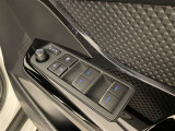 運転席から操作可能なパワーウィンドウ!