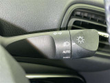 【オートライト】車外の明るさに応じて自動的にライトの点灯・消灯をしてくれます