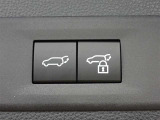 パワーバックドア装備!運転席からワンタッチで自由にバックドアを開閉。荷物を積み下ろしもラクチンです