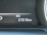 写真撮影時の走行距離は37010kmです!