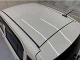 &rdquo;屋根の状態もしっかり確認出来ます。トヨタ中古車「まるごとクリーニング」でピカピカです。&rdquo;
