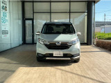 フリード+ 1.5 クロスター 4WD