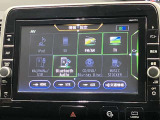 日産純正SDナビ(MM517D-L)です。クリアな画質を楽しんでいただけるフルセグ地デジTVなど、書ききれないほどの機能が満載です。