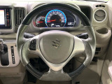 【ステアリングスイッチ】運転中、前方から目線をそらすことなく、オーディオ等の操作が可能な便利機能!安心&快適なドライブを演出してくれます♪