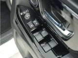 ◆パワーウィンドウスイッチ◆運転席から全席の窓の開閉操作を行うことが出来いつでも換気ができます!