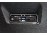 もちろんETC付きでビルトインタイプを装備!見た目もスマート♪高速道路の料金所も楽々通過♪