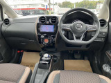 納車から1ヶ月を目安に無料点検を受けていただけます。(最寄りの日産のお店でも可能です)