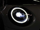 LEDテクノロジーにて放射される白色光の周波特性は太陽光に近く明るく輝きます