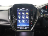 11.6インチの縦型ディスプレイに、ナビゲーション機能をはじめ、エンターテインメント、車両情報、エアコン操作、各種設定などを集約。タブレットのような感覚で、直感的に操作できます。