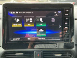 基本性能の充実さが人気!純正ディーラーオプションメモリーナビ!