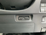ここにETC付いております。高速道路の料金所もスイスイ♪ ETCカードの申し込みは日産カードがおすすめ!!!「安心」「おトク」「便利」で皆さまのカーライフをサポートする特典満載のカードです。