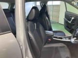 ご覧いただきありがとうございます!安心保証付きの展示車を多数揃えておりますのでお気軽にお尋ねください。