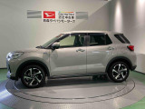 納車前にはプロのメカニックが点検、整備を行いますので安心してお乗り頂けます!!