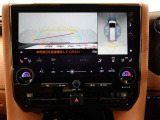 バックガイドモニターで、後方を確認しながら安心して駐車することができます。運転初心者も熟練者も必須の機能ですよ!