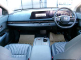 アリア B6 e-4ORCE リミテッド 4WD 